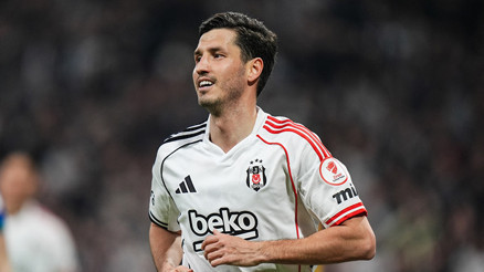 Beşiktaşta yedi ayrılık birden