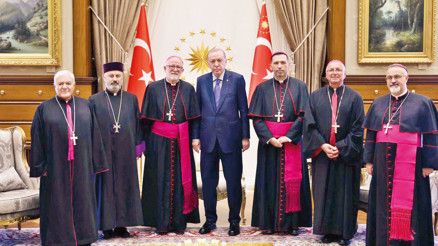Episkoposlar heyetini kabul