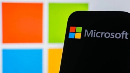 Microsofttan yapay zeka hamlesi: 2,5 milyar dolar yatırım yapacak
