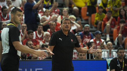 Ergin Ataman: Grubu 6da 6 ile bitirmek istiyoruz