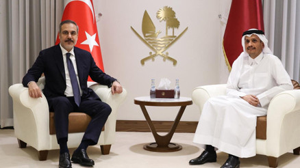 Dışişleri Bakanı Hakan Fidan, Katar Başbakanı Al Sani ile görüştü