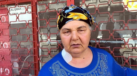 26 yıl önce boşandığı eşini boynundan bıçakladı 26 yıl önce boşandığı eşini boynundan bıçakladı