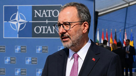 Kasapoğlundan NATO 3.0 vurgusu: NATO’nun artık dünyaya dair yepyeni ve cesur sözler söylemesi gerekiyor Kasapoğlundan NATO 3.0 vurgusu: NATO’nun artık dünyaya dair yepyeni ve cesur sözler söylemesi gerekiyor