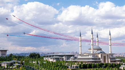 ABD Başkanı Trumpa A+ tipi resmi törenle karşılama... Törende ilgi çeken detay