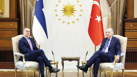 Kanada ve Finlandiya görüşmeleri