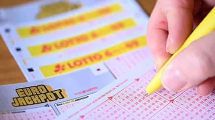 Eurojackpotu kimse tutturamadı ama Almanyadaki talihli güldü