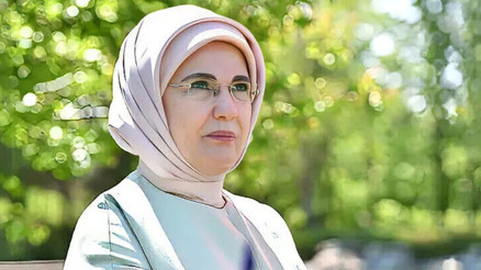 Emine Erdoğan, Srebrenitsa Soykırımında hayatını kaybedenleri andı