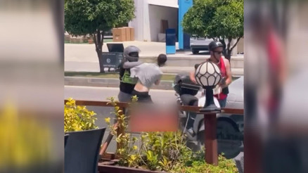 Araçlarından inip trafikte kavga eden sürücülere 362 bin TL para cezası Araçlarından inip trafikte kavga eden sürücülere 362 bin TL para cezası