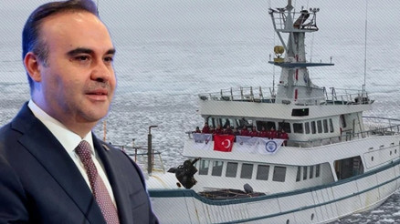 6. Ulusal Arktik Bilimsel Araştırma Seferi ekibi Kuzey Kutbundaki deniz buzu hattına ulaştı