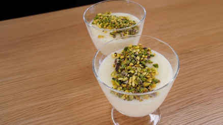 Glutensiz damla sakızlı muhallebi