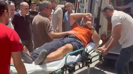 İzmirde husumetlisini bacağından vuran zanlı suç aletiyle yakalandı