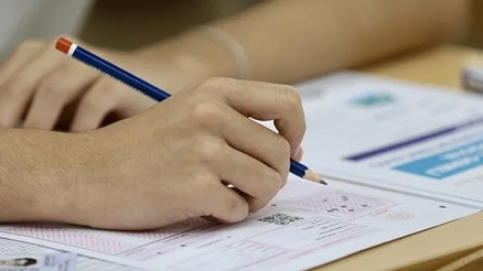 ÖSYM Başkanı Ali Ersoydan YKS tercih açıklaması: Takvim ve kontenjan kılavuzu belli oldu