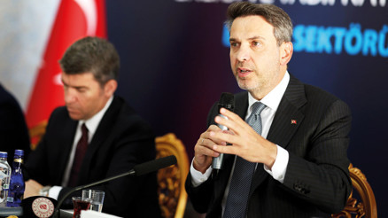 Üniversitelilere ‘enerji’ bursu