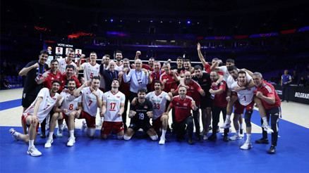 Türkiye Erkek Voleybol Milli Takımı Çeyrek Final maçı ne zaman Filenin Efeleri Türkiye Slovenya voleybol maçı saat kaçta oynanacak