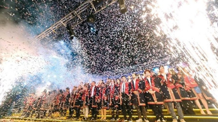 TÜBİTAK Fen Lisesi’nden YKS’de ilk mezun zaferi