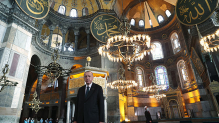 Ayasofya’nın ibadete açılışının 6ncı yılına özel eser: Fethin Mührü yarın çıkıyor