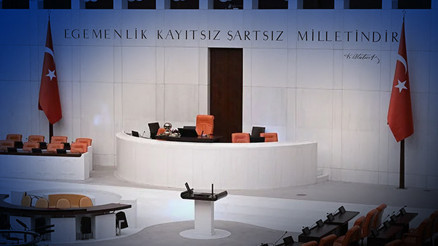 AK Parti ve DEM Parti heyetleri Terörsüz Türkiye sürecine ilişkin Mecliste görüştü