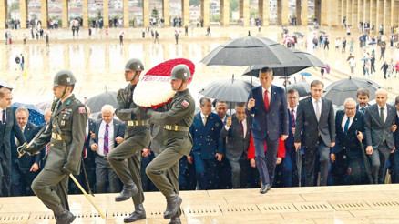 Yeni Parti’nin yeni vitrini