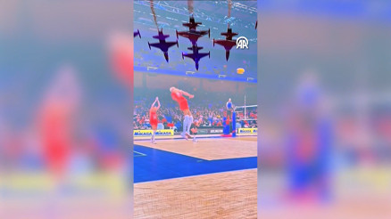Türk Yıldızlarından FIVB Milletler Ligi şampiyonu Filenin Sultanlarına özel video paylaşımı