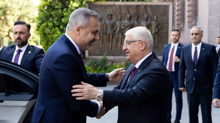 Bakanlar Hakan Fidan ve Yaşar Güler bir araya geldi