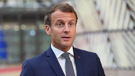 Macron: Eşi benzeri görülmemiş bir yangınla karşı karşıyayız