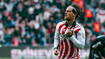 Samsunspor, Carlo Holse ile yollarını ayırdı Yeni takımı belli oldu