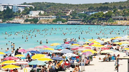 Çeşmede hafta sonu nüfus yarım milyona dayanıyor