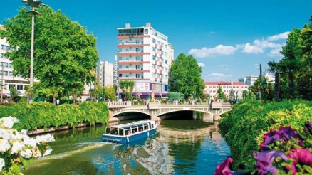 Üniversitelilerin en çok sevdiği şehirler... 81 ilde 65 bin öğrenciye soruldu
