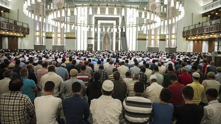 Cuma hutbesi konusu ve PDF metni 31 Temmuz 2026 || Diyanet cuma hutbesini yayınladı: Helal Haram Duyarlılığı