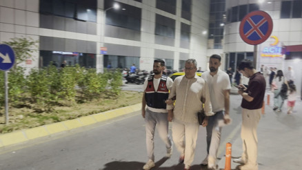 Cem Küçük gözaltına alındı