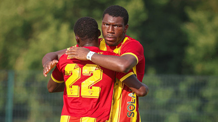 Göztepede Armstrong yıldızlaştı