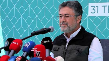 Bakan Yumaklıdan orman yangınlarına karşı uyarı: Şiddetli rüzgar geliyor ateş yakmayalım Bakan Yumaklıdan orman yangınlarına karşı uyarı: Şiddetli rüzgar geliyor ateş yakmayalım
