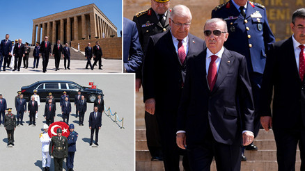 Yüksek Askeri Şura toplantısı sona erdi | Cumhurbaşkanı Erdoğan: Bayrağımız bu topraklarda bin yıldır dalgalanıyor