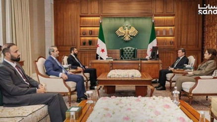 Barzani ve Abdi peş peşe Şam’da… Suriye entegrasyonunda kritik görüşme trafiği Barzani ve Abdi peş peşe Şam’da… Suriye entegrasyonunda kritik görüşme trafiği