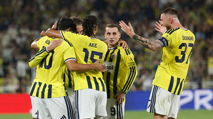 Fenerbahçenin Sturm Graz galibiyeti Avrupa basınında: Fenerbahçe kalitesiyle ezdi