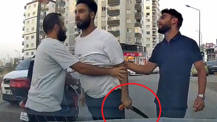 Trafikteki testereli maganda tutuklandı, aracı trafikten men edildi