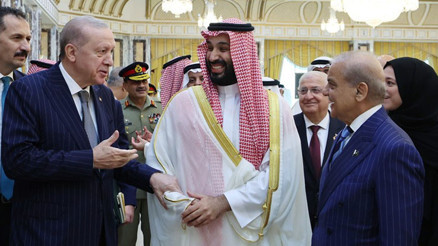 Pakistan Başbakanı Şeriften Trumpa teşekkür