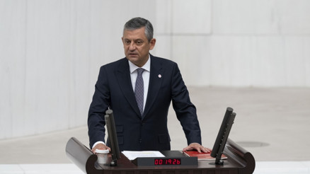 Yeni Parti Genel Başkanı Özgür Özel: Tarihsel sorumluluk içinde bu yasaya evet diyeceğiz