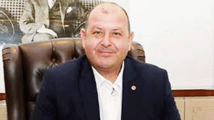 Tutuklanan Başkan CHPden istifa etti