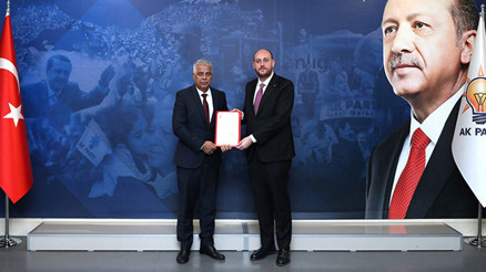 AK Parti Manavgat İlçe Başkanı Süleyman Öz oldu