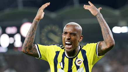 Talisca, Sturm Graz karşısında attığı golle tarihe geçti