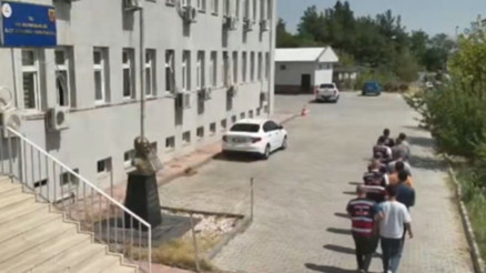 Diyarbakırda uyuşturucu operasyonu: 17 şüpheli yakalandı