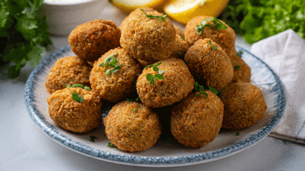 Falafel nasıl yapılır Yanına ne gider