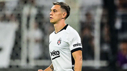 Leandro Trossard ilk kez Beşiktaş formasını giydi