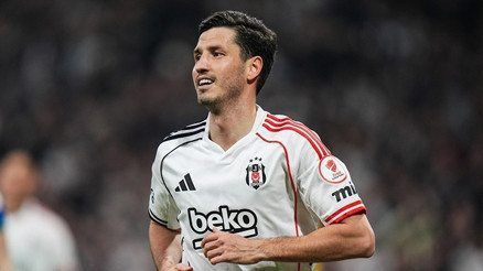 Salih Uçanın yeni takımı belli oldu