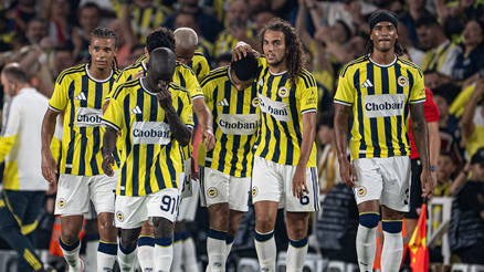 Fenerbahçe, Lyon maçı kadrosunu UEFAya bildirdi