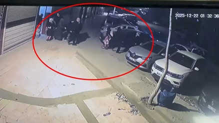 Öldürülen Fıratın annesi: Şüpheliler kadın kıyafetiyle kaçıyorlar, görüntüler var Öldürülen Fıratın annesi: Şüpheliler kadın kıyafetiyle kaçıyorlar, görüntüler var