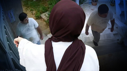 Sultangazi’de takıntılı komşu dehşeti: Genç kadının annesini bıçakladı 1 yıl önce ‘Kızınızı koruyun’ diyerek uyarmış