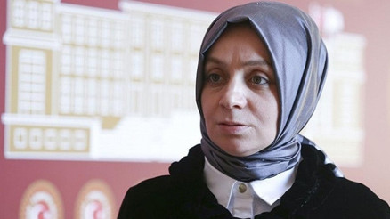 AK Parti Grup Başkanvekili Usta ve koruması kazada yaralandı