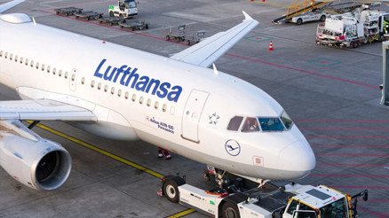 Münih Havalimanında dev Airbus pisti ıskaladı Münih Havalimanında dev Airbus pisti ıskaladı